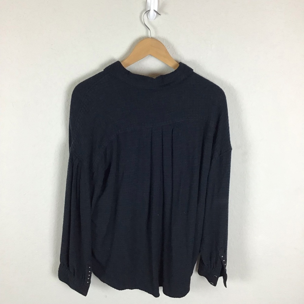 Free People Top XS We The Free Hidden Valley Button Down Oversized Black - Picture 6 of 12